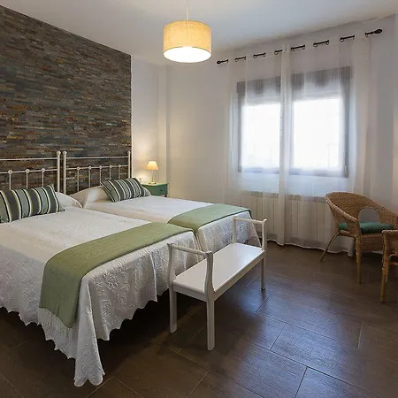 Encantos De Monfraguee *