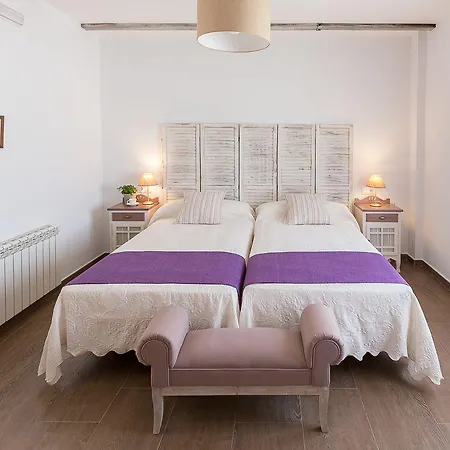 בית כפרי Encantos De Monfraguee *