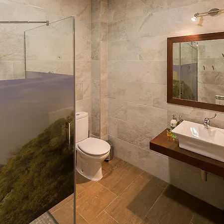 Encantos De Monfraguee *