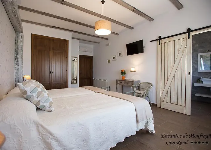 Encantos De Monfraguee Landhaus Malpartida De Plasencia